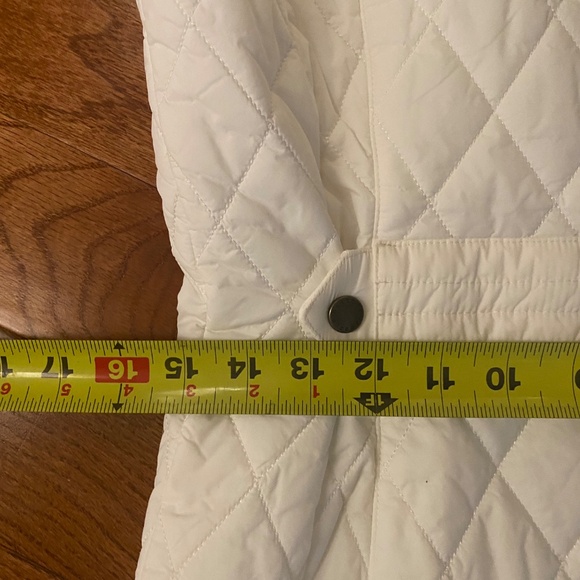 BARBOUR CALARY QUILTED WHITE VEST- (NWOT) - Picture 10 of 10